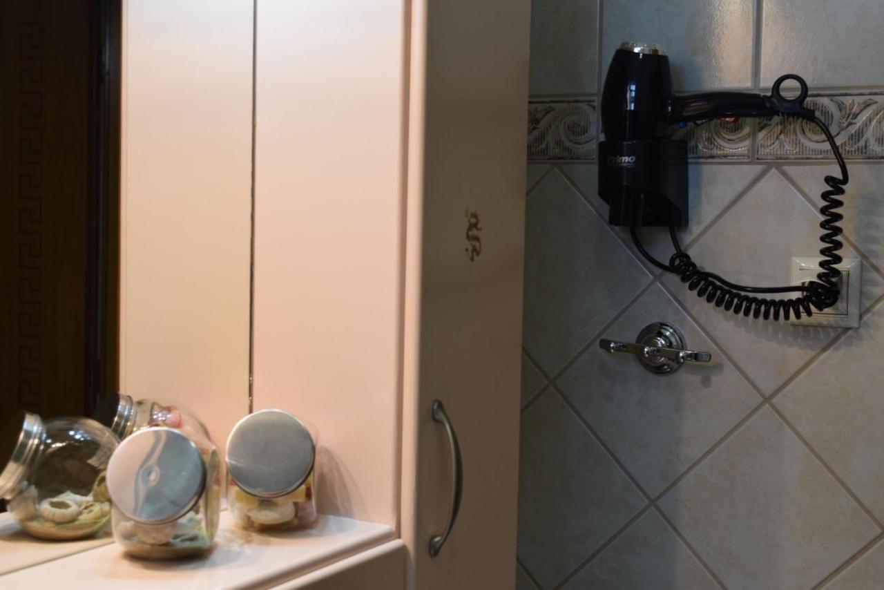 G & A Apartment Orestias Bagian luar foto