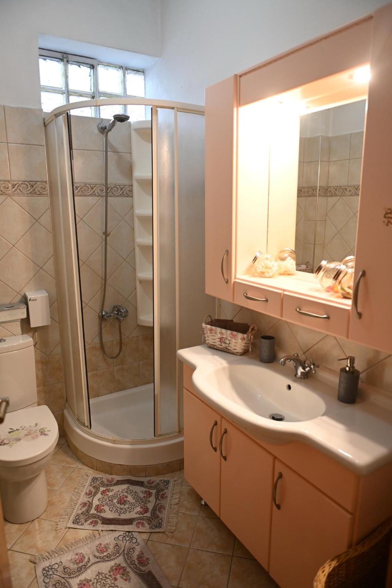 G & A Apartment Orestias Bagian luar foto