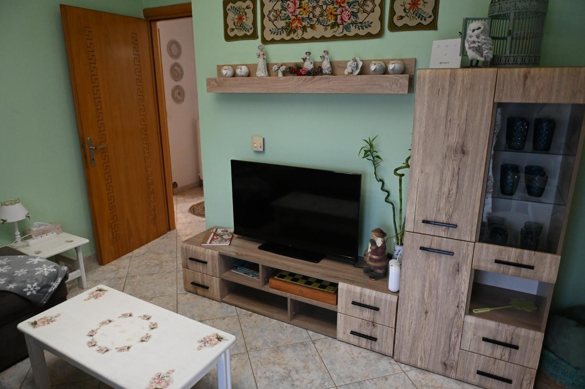 G & A Apartment Orestias Bagian luar foto