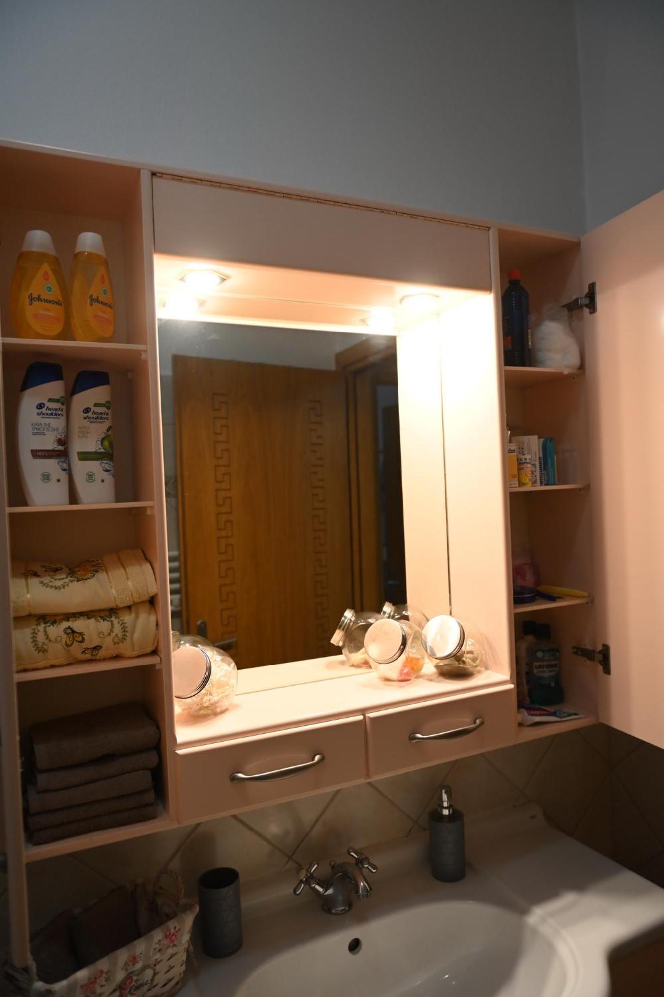 G & A Apartment Orestias Bagian luar foto